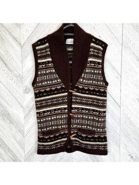 Vintage 100% Shetland Wool Shawl Collar Sweater Vest Toggle Cottagcore Medium